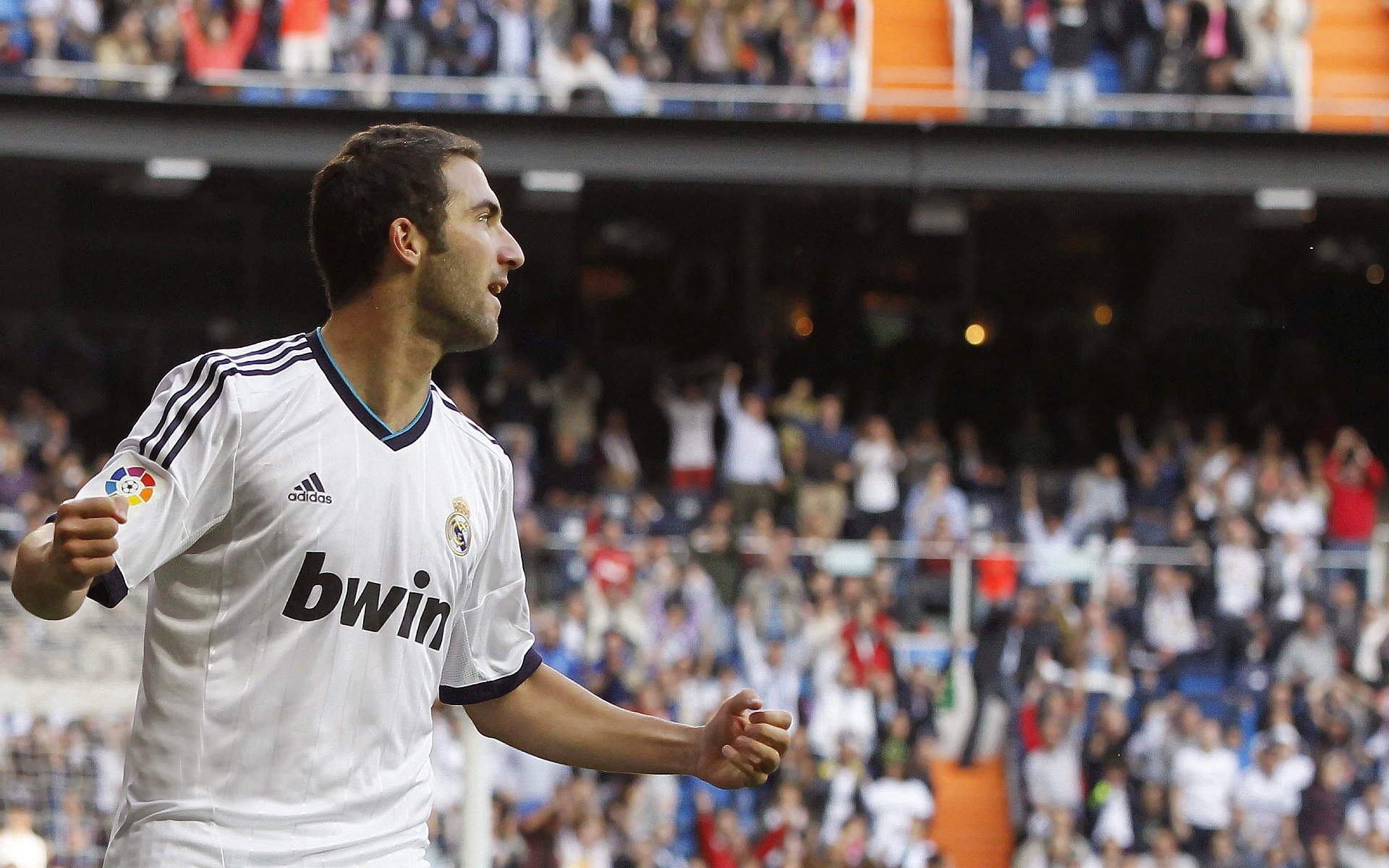 梅西为阿根廷队取得胜利豪言要夺冠,梅西为阿根廷国家队打进多少球